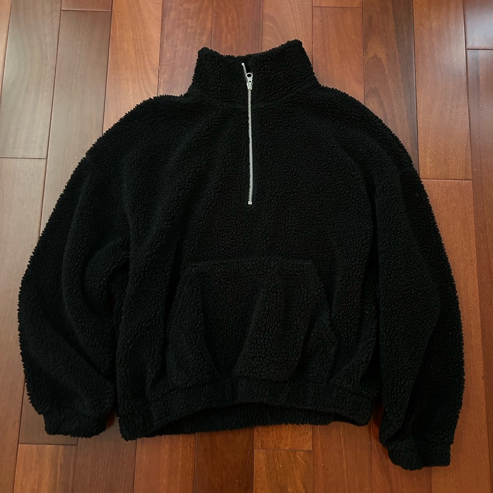 H&M Sherpa quarter zip